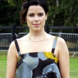 Neve Campbell