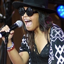 Fefe Dobson